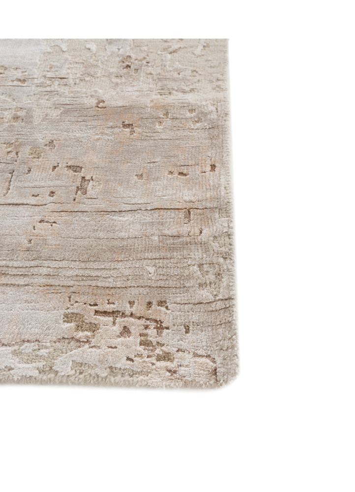 tattvam ivory wool and bamboo silk hand knotted Rug - Corner